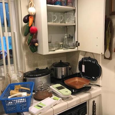 Lots of mice kitchen miscellaneous