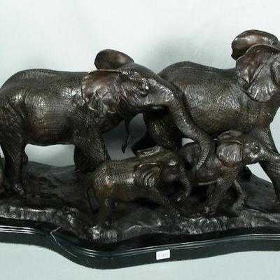 Bronze sculpture "elephants"