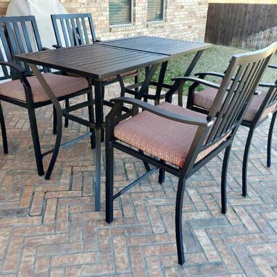 High Top Patio Table & Chairs