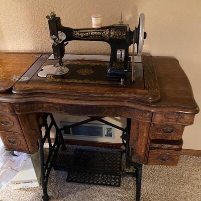 White Rotary USA Treadle Sewing Machine 