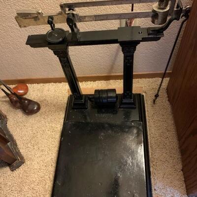 Antique Buffalo Scale 
