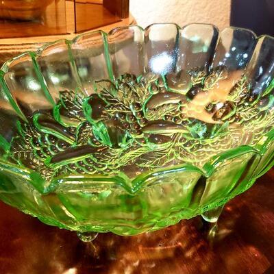 Vaseline Glass