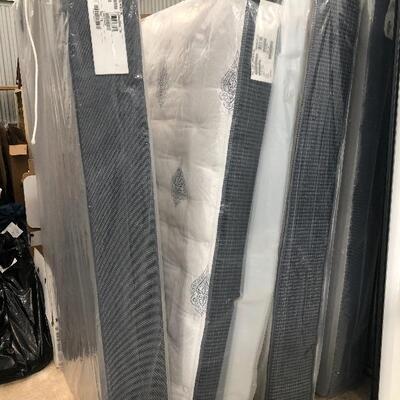 New Twin Mattress Set