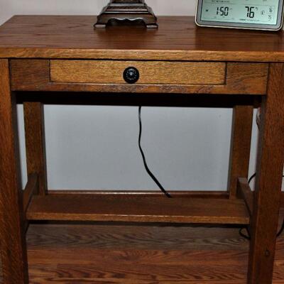 An accent table that would fit nicely anywhere in your home.