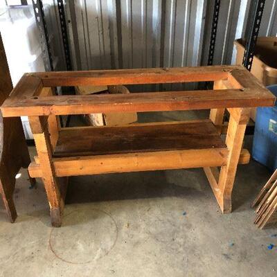 https://www.ebay.com/itm/124397258120	LAN9931: Primitive Fish Tank Stand Wood Local Pickup		 $20.00 	Buy-It-Now

