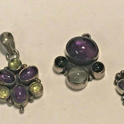 https://www.ebay.com/itm/124401586119	WL202 LOT OF 3 STERLING SILVER PENDANTS WITH PURPLE GEMS	Buy-It-Now	 $20.00 
