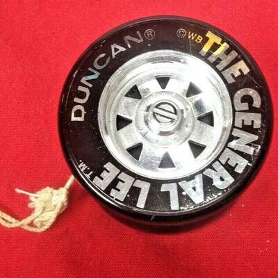 https://www.ebay.com/itm/124395798320	LX3037 USED VINTAGE BLACK & SILVER "THE GENERAL LEE" DUNCAN YO YO		Auction
