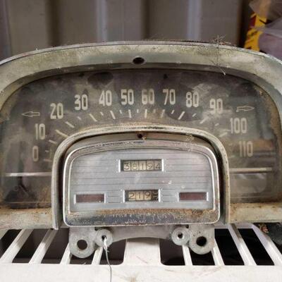 7165	

Gauge Cluster
Gauge Cluster