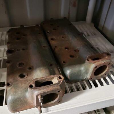 7360	

2 Flat Head Cylinder Heads
2 Flat Head Cylinder Heads