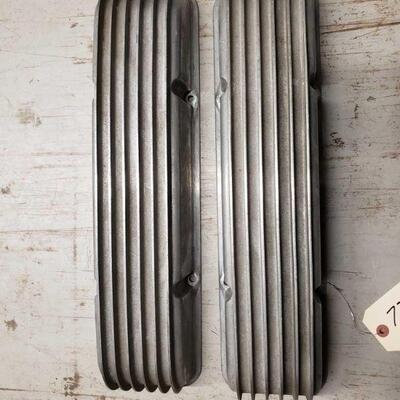 7330	

GM V-8 Valve Covers
GM V-8 Valve Covers