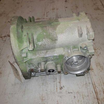 7310	

Ford Transmission Housing
Ford Transmission Housing