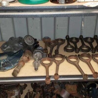 7600	

Distributor Parts And Connecting Rods
Distributor Parts And Connecting Rods