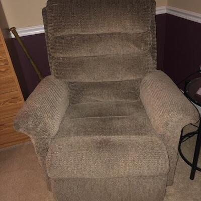 Recliner Chair that brings you up to standing position