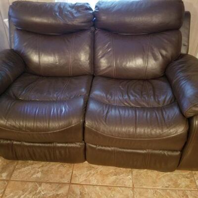 https://ctbids.com/#!/individualEstateSales/316/8160
Shop CTBIDS Augusta, GA for the holidays!
