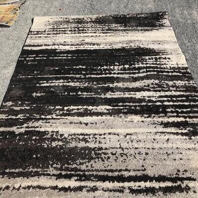 Rug $30
5 X 7'