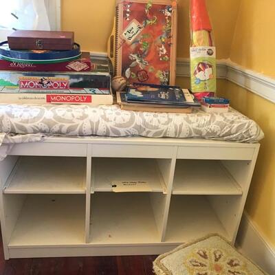 Storage unit with cushion $20 each
2 available
39 X 17 X 24"