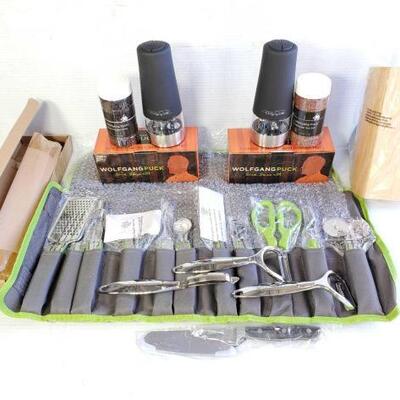 #1240 â€¢ Wolfgang Puck Cutlery