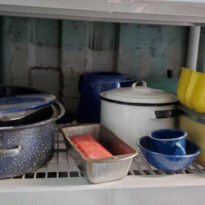 3512	

Kitchenware
Includes Pots, Bowl, Cup, And More