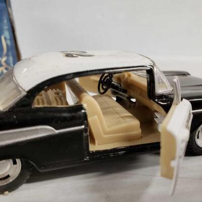 #7156 â€¢ 1930 Pierce Arrow Model B Toy Car, 1957 Chevrolet Bel Air Toy Car
LIVE IN 11d 20h 58min
