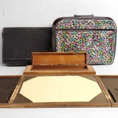 #7210 â€¢ Tea Boxes And Clutches