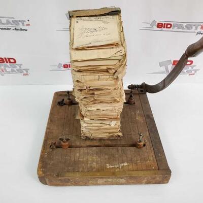 #2000 â€¢ History No. 71 By Ron Pippin
