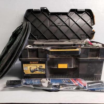 #7166 â€¢ Dewalt Plastic Tool Box, Copper Piping, Hardware, And Auto Accessories
LIVE IN 11d 20h 56min
