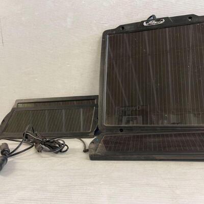 3040	

3 1.5w Solar Battery Chargers, 1 4.8w Solar Battery Charger
3 1.5w Solar Battery Chargers, 1 4.8w Solar Battery Charger