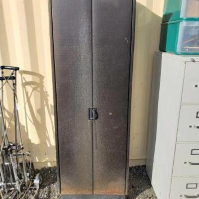 30102 â€¢ Audio Rack Cabinet