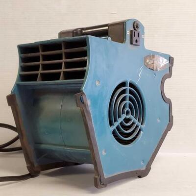 #7206 â€¢ Blue Blower Fan
