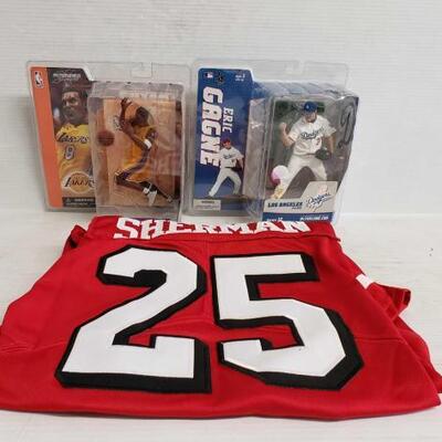 #7160 â€¢ Kobe Bryant And Eric Gagne Action Figures And Sherman Jersey
LIVE IN 11d 20h 57min
