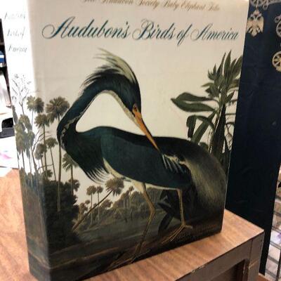 https://www.ebay.com/itm/114652155665	BA5816 Audubon's Birds of America Baby Elephant Folio 1990 Book		Auction
