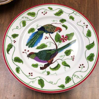 https://www.ebay.com/itm/114651805145	BA5106 1989 Lynn Chase 11" Dinner Plate Parrots of Paradise		Auction
