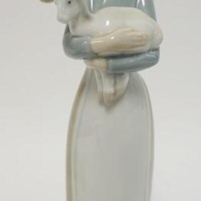 1039	LLADRO GIRL HOLDING LAMB, 11 IN
