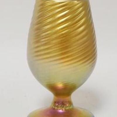 1082	LUNDBERG GOLD LUSTER GOBLET HAS A SWIRL RIBBED PATTERN & IS SIGNED LS 2-26-91 M 14. 5 3/4 IN H 	70	150	25	PLEASE PAY ATTENTION...