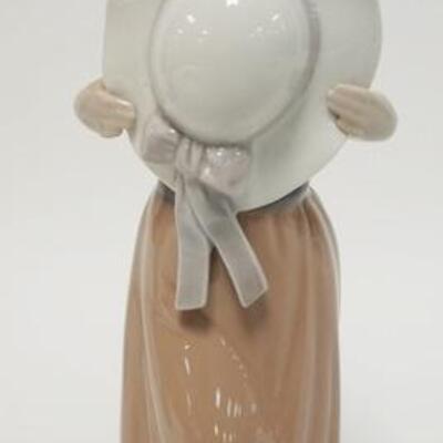 1035	LLADRO *BASHFUL GIRL*, 10 1/4 IN HIGH
