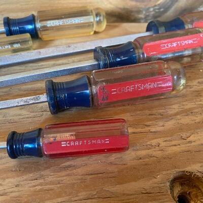 Lot of Craftsman Screwdrivers
