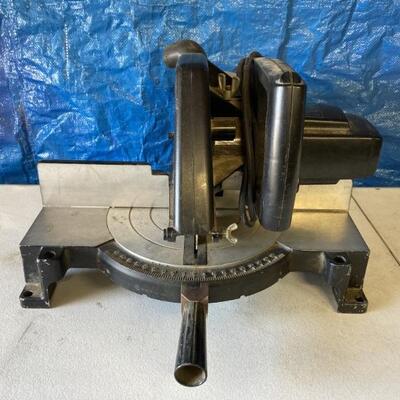 Black & Decker Power Miter Saw. 9"Â blade. 2HP