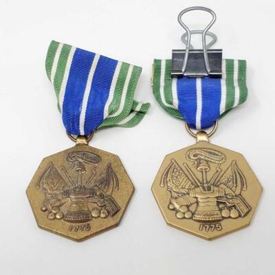 #1598 â€¢ 2 US Military Achievement Medals