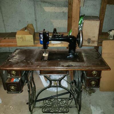 Estate sale photo