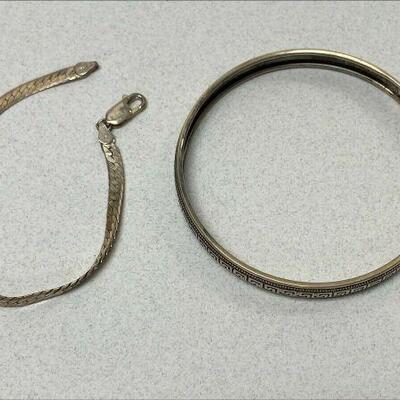 https://www.ebay.com/itm/125319170382	LB1060 STERLING SILVER BRACELET, LOT OF 2 		Auction 	 Starts 05/20/2022 After 6 PM 
