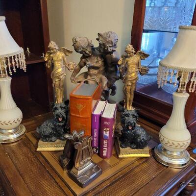 Set of End Table Lamps, Candle Holders, Book Ends, Storage Box Book, Shelving Decor.

https://ctbids.com/#!/description/share/768305 