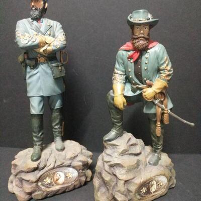 The Bradford Exchange â€œLeading the Chargeâ€ Collectibles. 1- "General Stonewall Jackson" measures 12" tall, and is no....