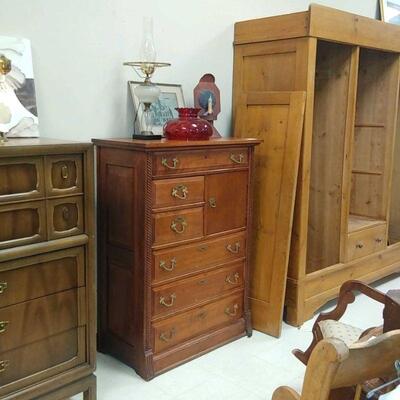 Bonnet Chest early 1900's  sale 125.00