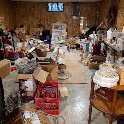 Estate sale photo