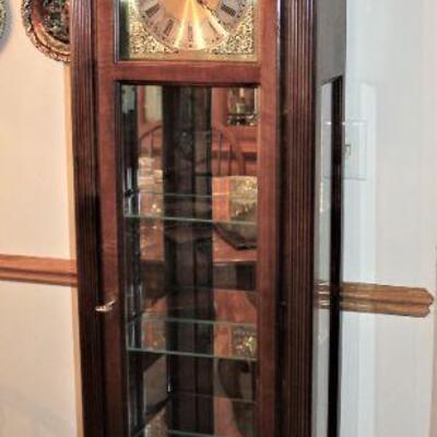 A beautiful Howard Miller lighted display clock.