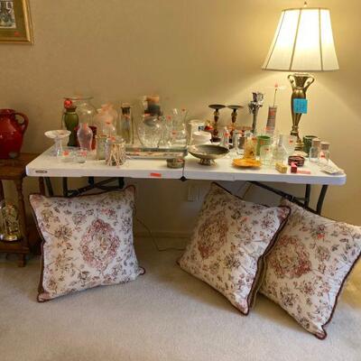 Decor & pillows