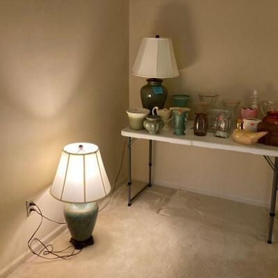 Vases & pair of lamps