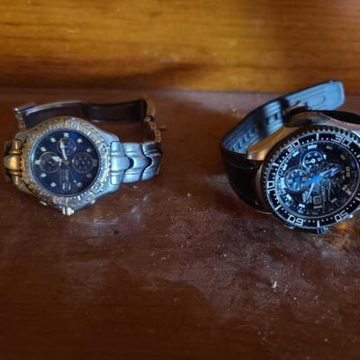 2300	

2 Citizens Watches
2 Citizens Watches