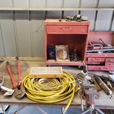 1046	

Locks. Bolt Cutters. Air Hose. Vice. Air Impact
Grease Gun. Tool Boxes. Hand Tools