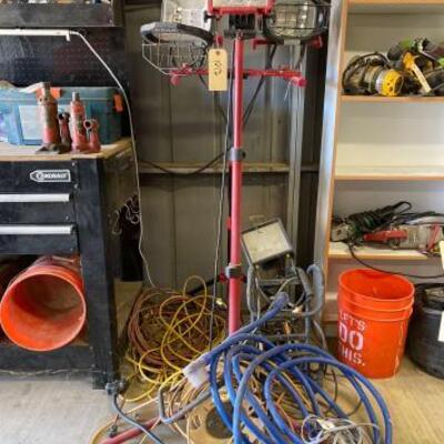 1012	

3 Drop Lights and Power Cords
3 Drop Lights and Power Cords